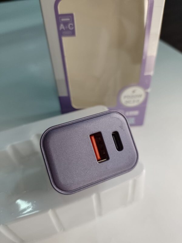 Cargador Ibek Cabezal Carga Rapida Entrada A Tipo C + USB - Imagen 3