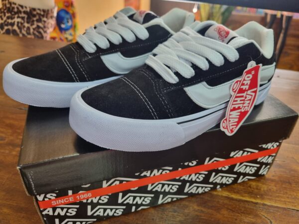 ZAOATILLAS "VANS" - Imagen 2