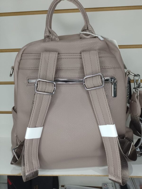 MOCHILA - Imagen 3