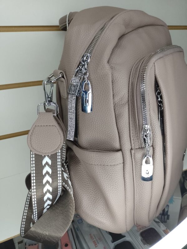 MOCHILA - Imagen 2