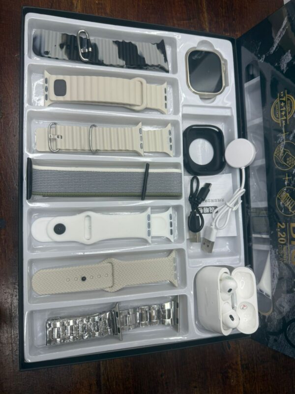RELOJ SMARTWATCH ZT07 ULTRA 2 C/ 7 MALLAS + AURICULAR - Imagen 2